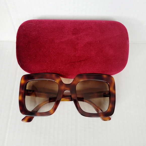 Gucci Brown Designer Sunglasses with Tinted Lenses main image 4